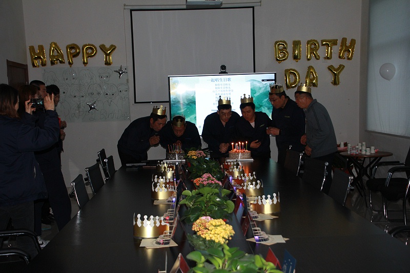 青岛中新华美小伙伴生日会